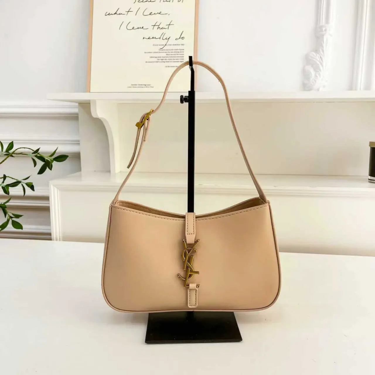 Wholesale Women's Shoulder Bags Crossbody Bags Designer Bags Envelope Clutches Chain-Strap Bags Mini Purses Underarm Bags