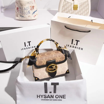 New minimalist and fashionable small handbag, contrasting color women's bag, high-end carriage crossbody bag, portable box bag