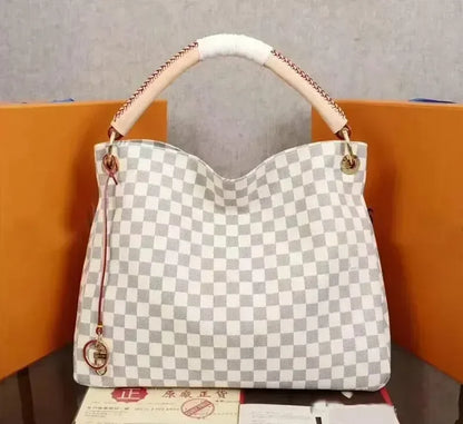Designer Bag Embossed Flower Large Capacity Totes Fashion Sac Femme Leather Women Shoulder Bags Messenger Luxurys Handbag Ladys