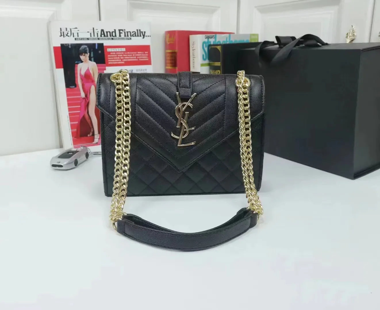 High Quality Leather Bags Women's Commuter Bags Fashion Bags Clouds Bags Handbags Crossbody Bags Shoulder Bags Chain Bags