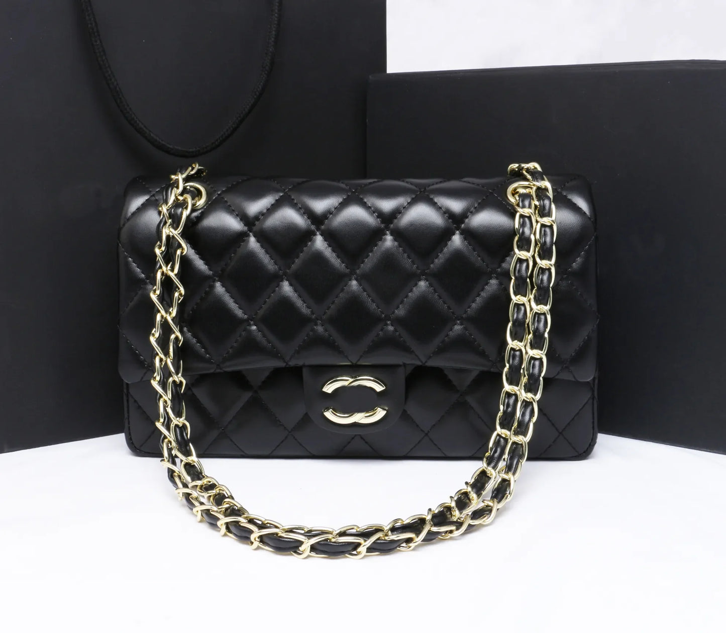 Top Designer Handbag Shoulder Chain Bag Clutch Fap Totes Bags Waet Check Veour Thread C Purse Doube Letters Soid Hasp Waist Square