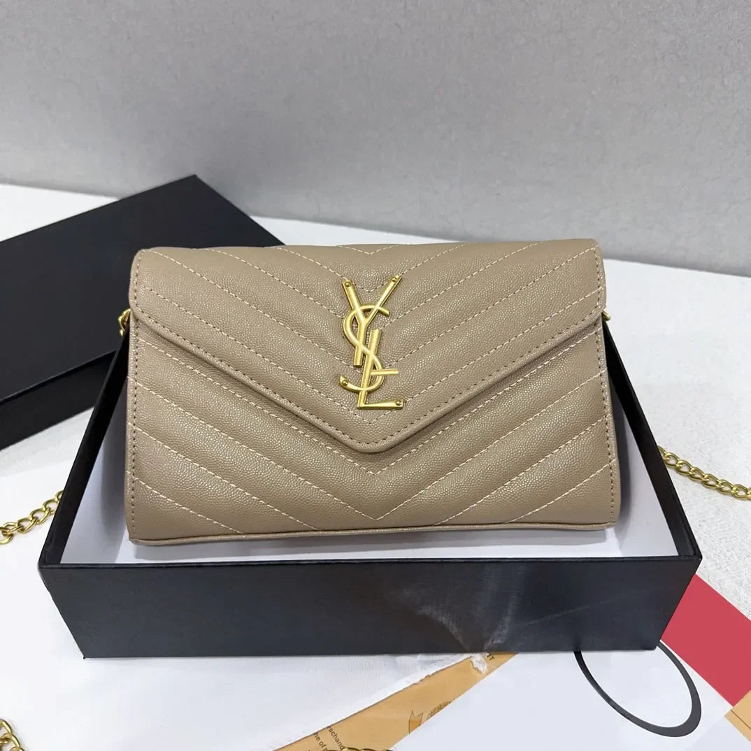 Wholesale Women's Shoulder Bags Crossbody Bags Designer Bags Envelope Clutches Chain-Strap Bags Mini Purses Underarm Bags