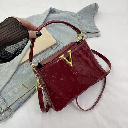 2025 Designer Hottest Shell Fashion Versatile Glossy High Quality Women Shoulder Crossbody Bag Available in Red Black and More