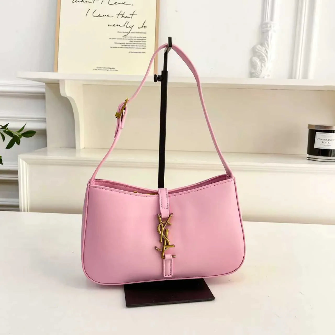 Wholesale Women's Shoulder Bags Crossbody Bags Designer Bags Envelope Clutches Chain-Strap Bags Mini Purses Underarm Bags