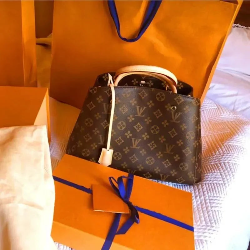 Top Designer Handbag Shoulder Chain Bag Clutch Fap Totes Bags Waet Check Veour Thread C Purse Doube Letters Soid Hasp Waist Square