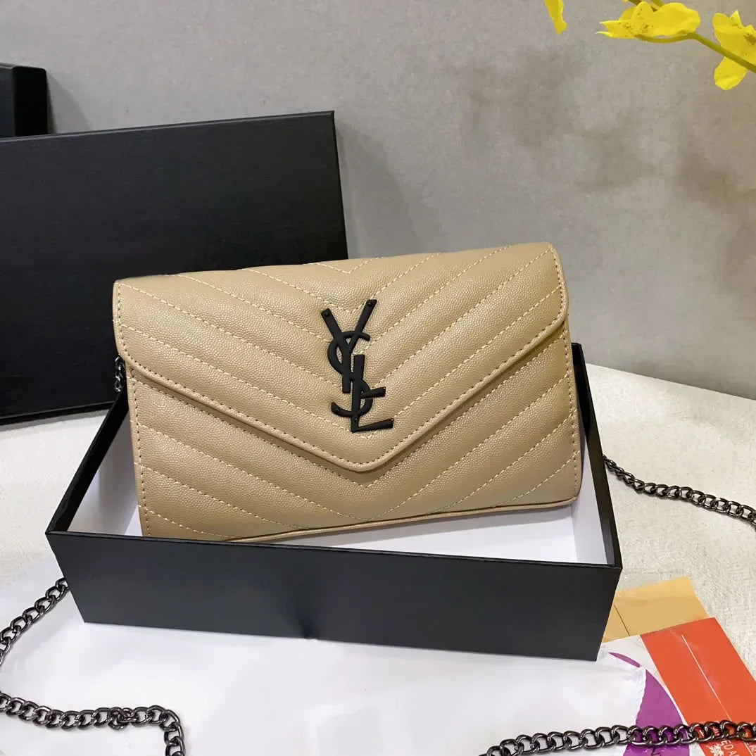 Wholesale Women's Shoulder Bags Crossbody Bags Designer Bags Envelope Clutches Chain-Strap Bags Mini Purses Underarm Bags
