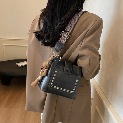 Crossbody Bag for Women with Inner Pocket Handbag PU Leather with Zipper Trendy Satchel Bag for Work Travel