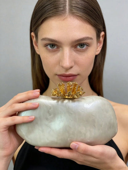 Acrylic Flower Shell Clutch Handbag for Women Wedding Evening Events